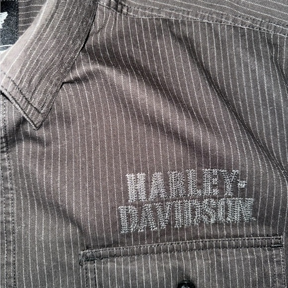 Harley Davidson men’s black pin strip button up 2 XL - Picture 3 of 4